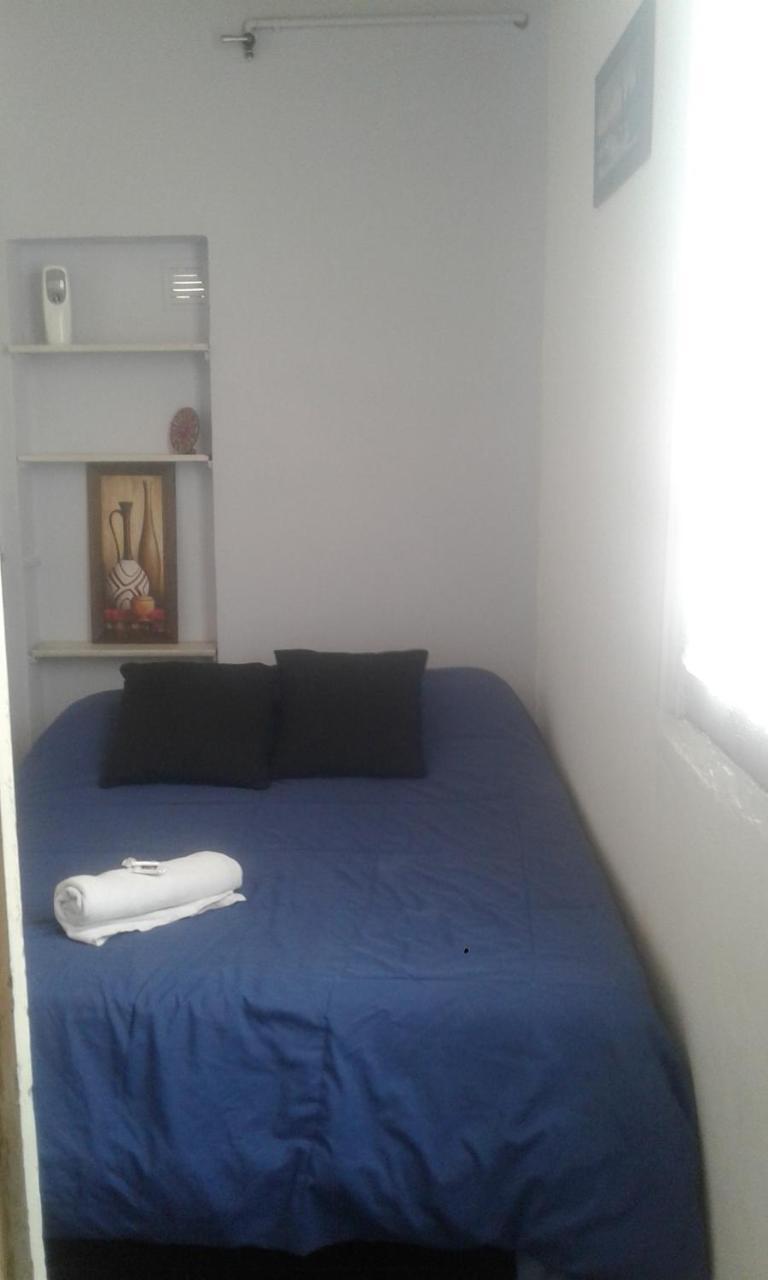Mi Independencia Hostel Мендоса Екстер'єр фото